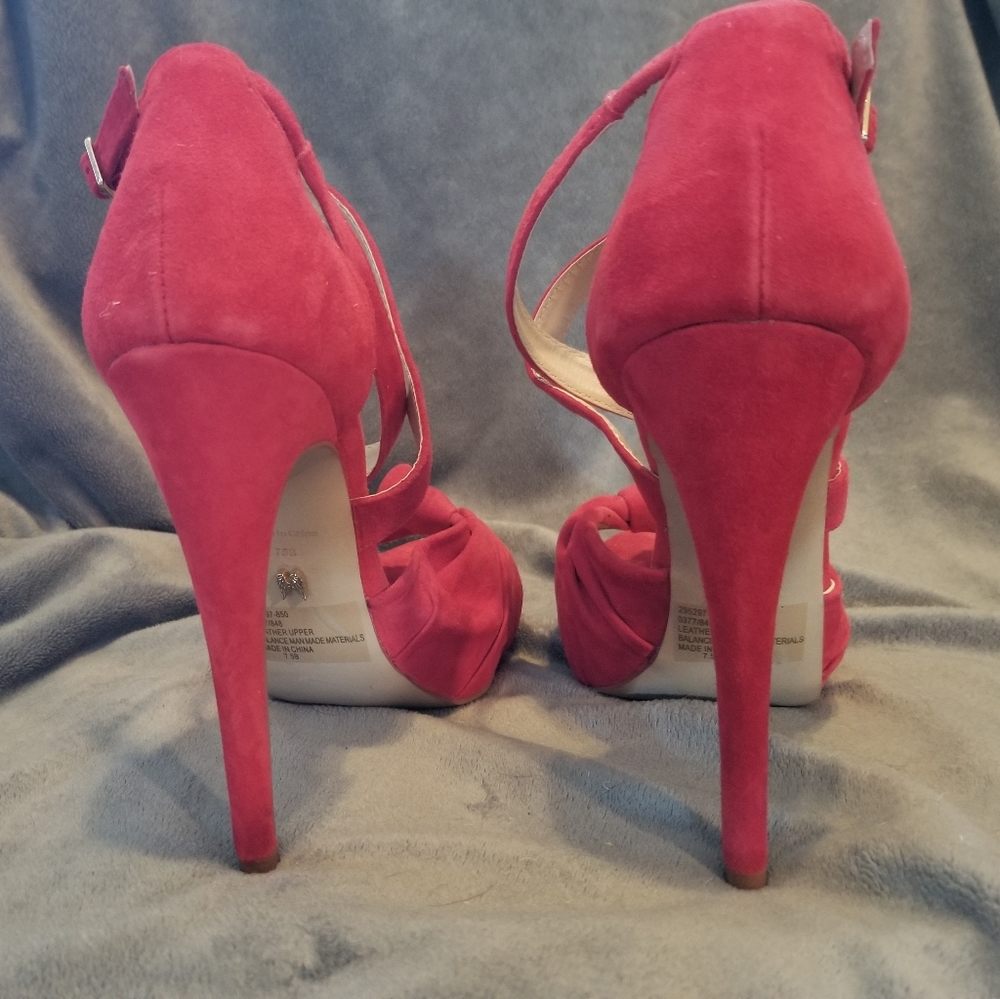 Victoria Secret Heels - Picture 4 of 4